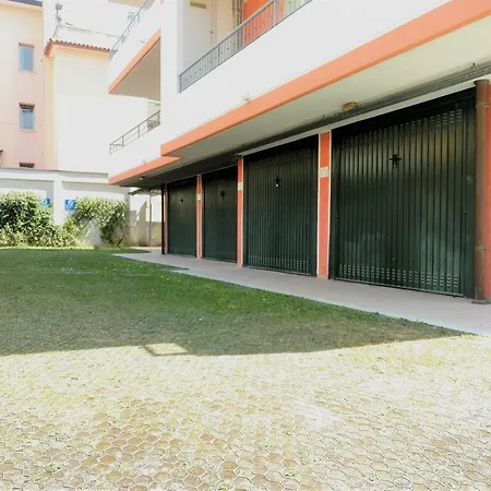 Mistral Apartment *